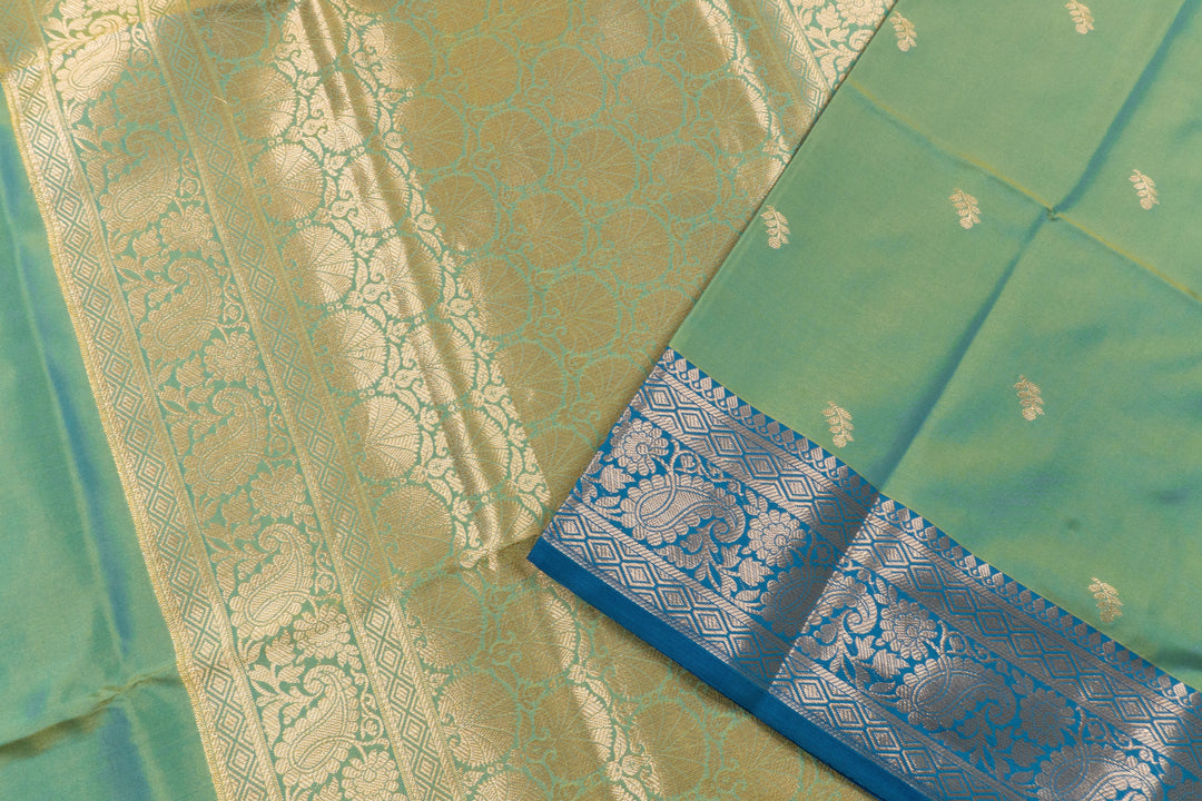 How are silk sarees manufactured?