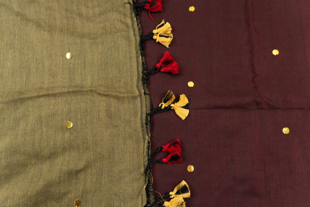 Maroon Color Khadi Gini Saree with contrast Pallu & blouse