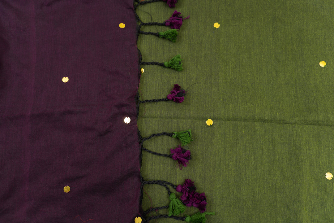 Leafy Green Color Khadi Gini Saree with contrast Pallu & blouse