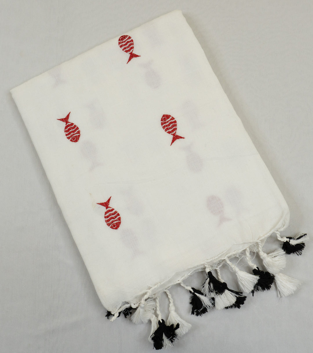 White Color Kadhi Fish Embroidery Saree with running blouse