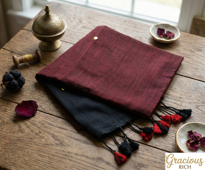 Red Color Khadi Gini Saree with contrast Pallu & blouse