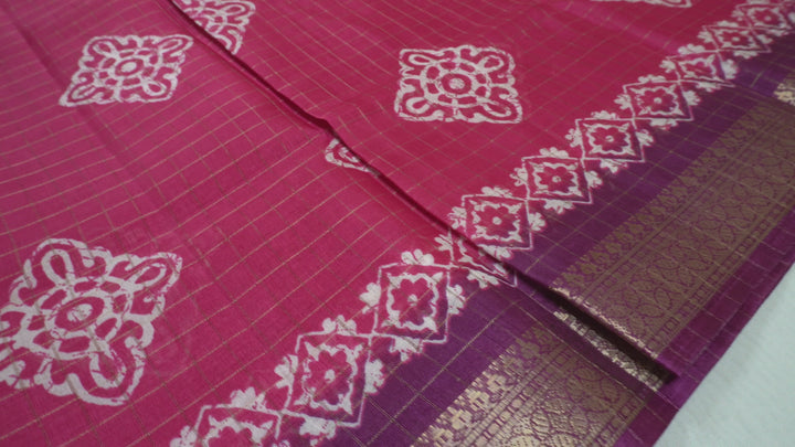 Magenta Colour Fancy Saree with Gold Grid Pattern
