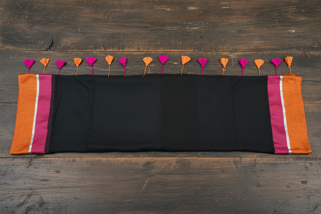 Black Mul Cotton Saree with Contrast Border (without blouse)